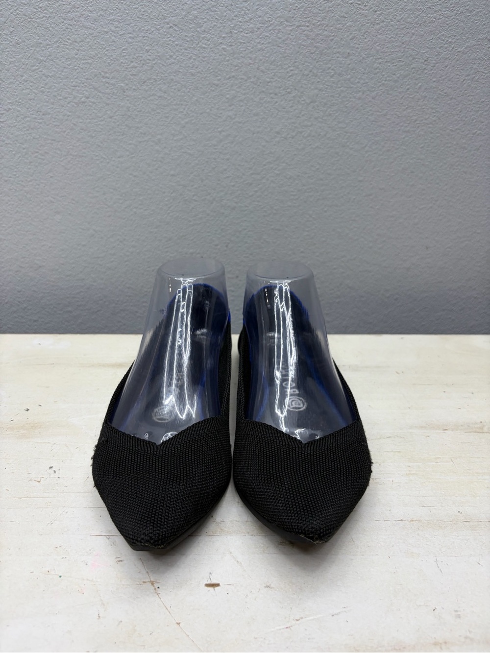 Rothy’s Black Pointed Toe Flats Size 8 - Picture 4 of 8